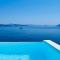 Elegant Santorini House Villa Serenity Caldera ViewOutdoor Hot Tub Private Pool Oia
