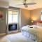 Cozy Private Suite with Year-Round Hot Tub