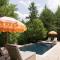 Cozy Private Suite with Year-Round Hot Tub