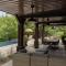 Cozy Private Suite with Year-Round Hot Tub