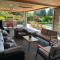 Luxury accomodation in West Vancouver