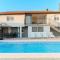 Holiday Home Papac