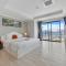 De Lora GoldCoast Apartment