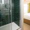 Settle Southampton - Stylish Self Check-In Rooms & Self Catering Suites