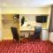 Cambridge Hotel
