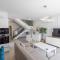 Caesar Cliff Holiday Apartments