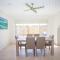 Petrie Beach Holiday Home