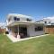 Petrie Beach Holiday Home - Mackay