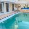 VILLA 200 Piscine
