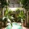 Riad O