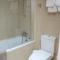 2BR SEAVIEW Apt in prime location 1 min from sea