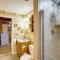 Lakefront and Dog-Friendly Gem in Gravois Mills