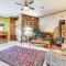 La Crescent Cottage on Minnesota Bluffs with View!