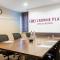 Crowne Plaza Manchester Airport by IHG