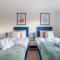Trendy Sea View 2 bedroom Sleeps 6 - Free Parking
