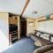 The Pad- 3 bed 2 bath, caravan Lido Beach