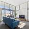 Quiet City Luxury 3BR Top-Floor with SkylineView
