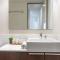 Quiet City Luxury 3BR Top-Floor with SkylineView