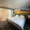 Lighthouse Suites