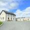 Killarney Old School Road sleeps 6