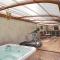 Gîte de charme avec spa, sauna et jardin privatif à Montbrison - FR-1-496-309