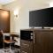 Super 8 by Wyndham Osseo WI