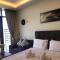 Pet Free Studio Apartment Close Downtown Fast Wi-fi