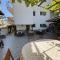 Sarievi Holiday Home