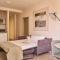 Ona Marbella Inn