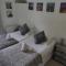 2 Bed Crawley Apt - Near Gatwick