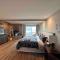 Beautiful suite with superb mountain view.
