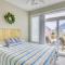 Surf City Home with Outdoor Shower Walk to Beach!