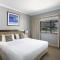 Mantra Geraldton