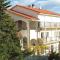 Two-Bedroom Apartment in Pula XI