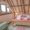 Henrys Barn - Ukc3168