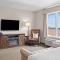 Days Inn & Suites by Wyndham Winkler