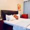 Coconut Pointe Villa & Beach Resort