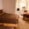 Red Carpet Inn & Suites