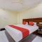 Collection O Srinivasa Residency
