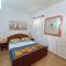 Apartments Turan Centrally Located with Free Parking