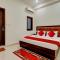 HOTEL O R1 HOME STAY Jwalapur Railway Station
