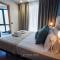 Hotel Central by MyHouseSpain