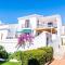 Villa Las violetas with 2 communal pools