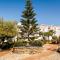 Villa Las violetas with 2 communal pools