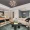 2 Storey Penthouse Panoramic Views Parking Stampede