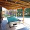 MAX Apartamenty - Pokoje - Domki - Restauracja - Basen