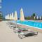 Too Coool Studio Apartment Coralli Resort