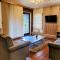 Casa Allegro 3dorm prox Lago Negro by AcheiGramado