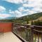 Lion Square Lodge South 750A