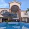 Adventure Inn La Paz